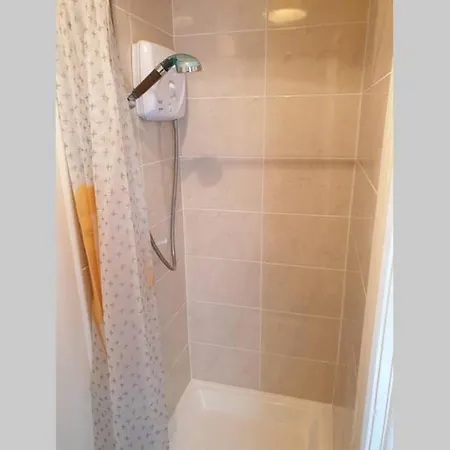Privat bolig Private-ensuite-room City Limerick Junction