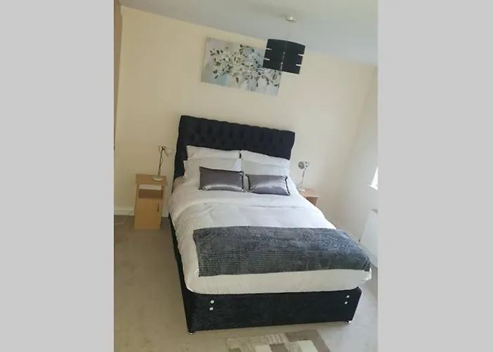 Private-ensuite-room City Δωμάτια σε οικογενειακή κατοικία *